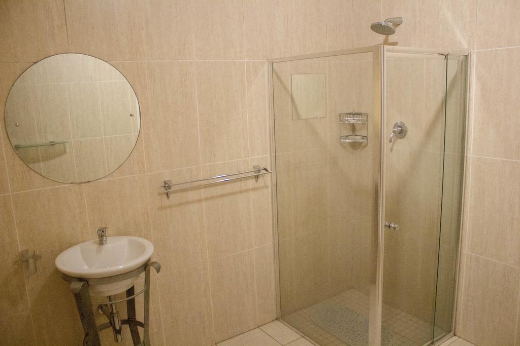 Khuvena Guesthouse Randburg Εξωτερικό φωτογραφία