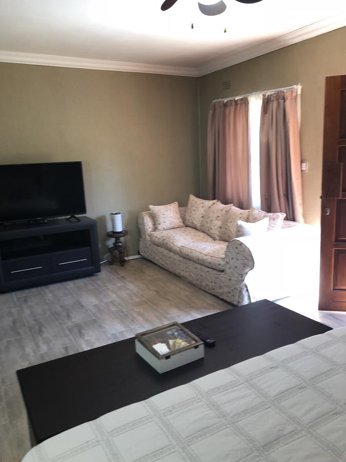 Khuvena Guesthouse Randburg Εξωτερικό φωτογραφία