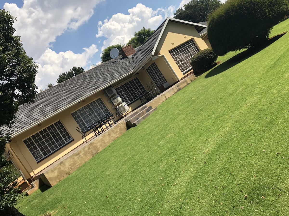 Khuvena Guesthouse Randburg Εξωτερικό φωτογραφία